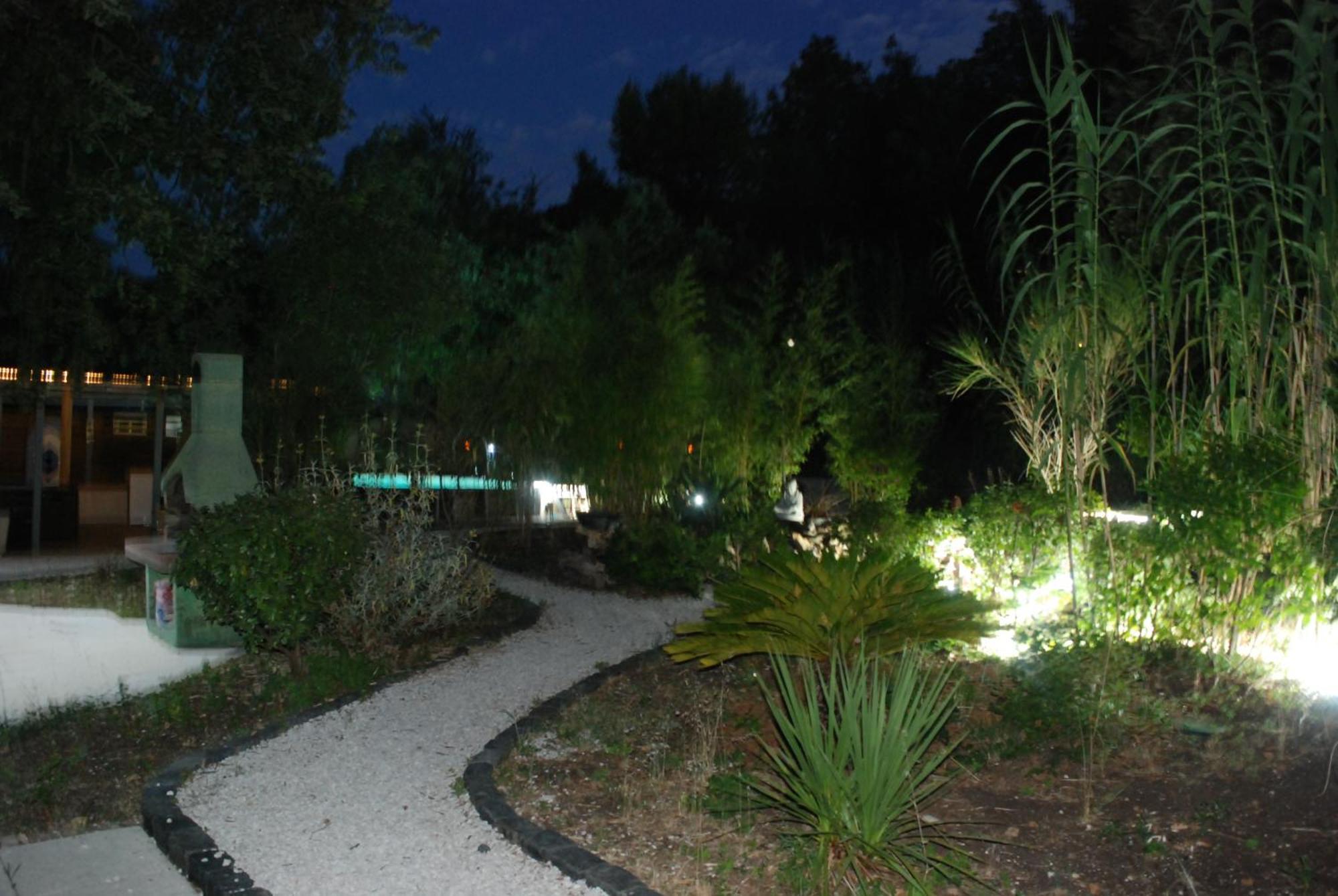 Villa Terre Neuve Signes Esterno foto